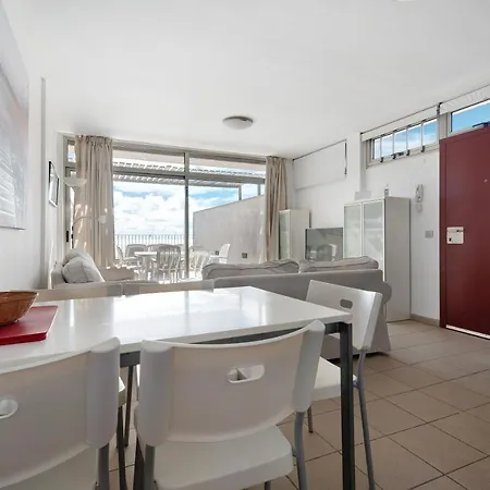 Apartment Casa Medano 17 *